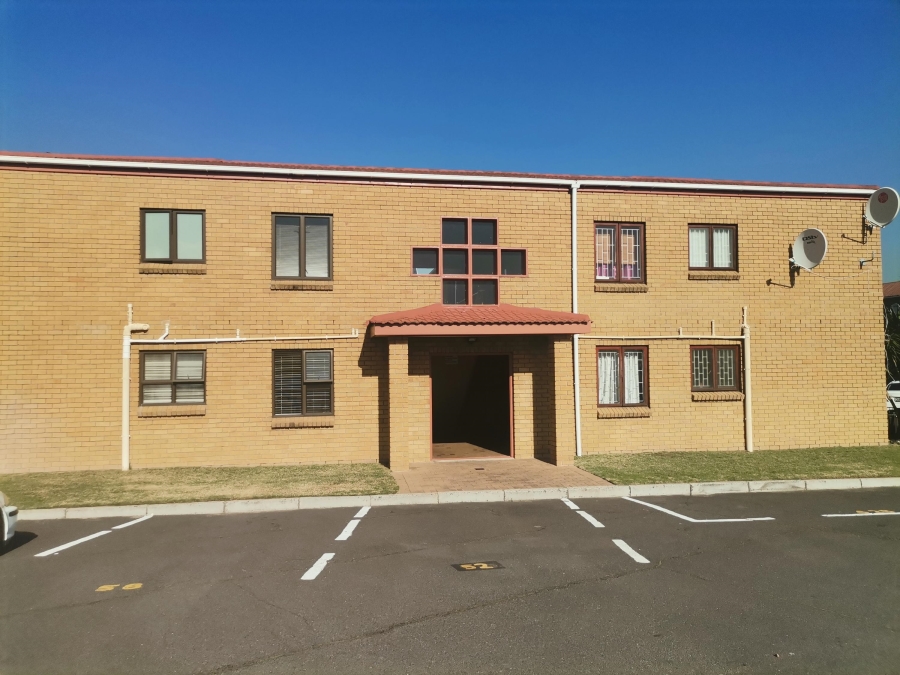 To Let 1 Bedroom Property for Rent in Brackenfell Central Western Cape